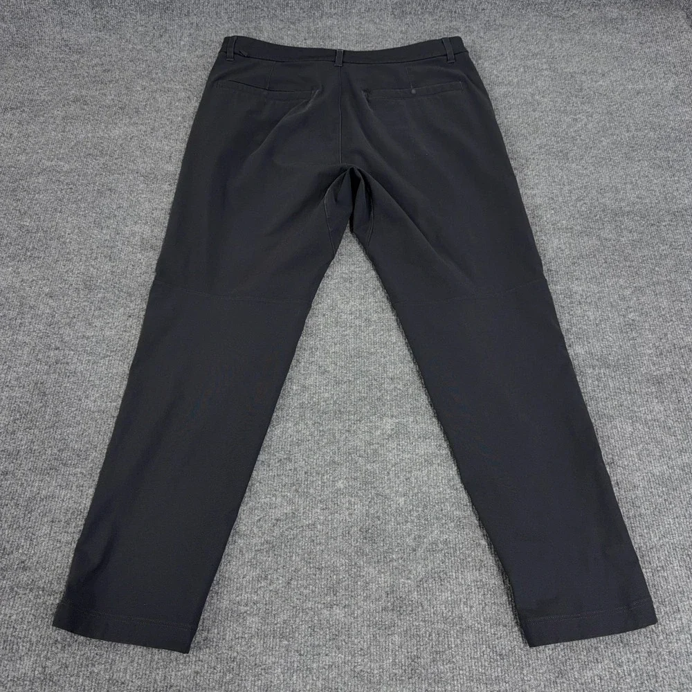 Lululemon‎ Commission Pant Slim Men 33x28 Dark Gray Chino Golf Stretch *READ*